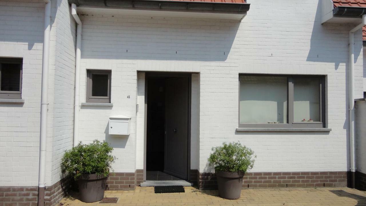 Vakantiehuis In Knokke-Heist Met Tuin En Parkeerplaats 外观 照片